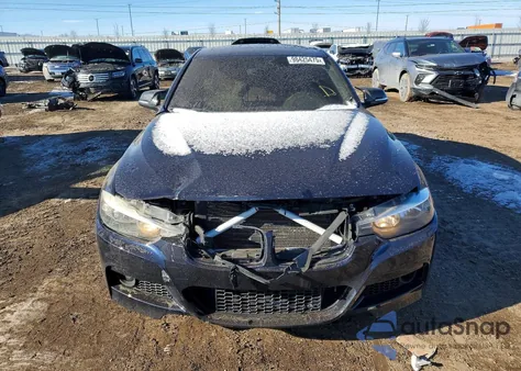 2013 BMW 328 Xi z USA, uszkodzony, nr VIN WBA3B3C58DF539434